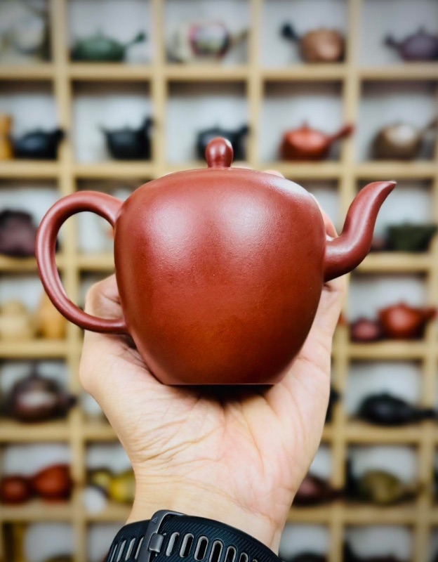 Ấm Tử Sa Mỹ Nhân Kiên Đại Hồng Bào Khắc Tay Thủ Công Mỹ Nhân