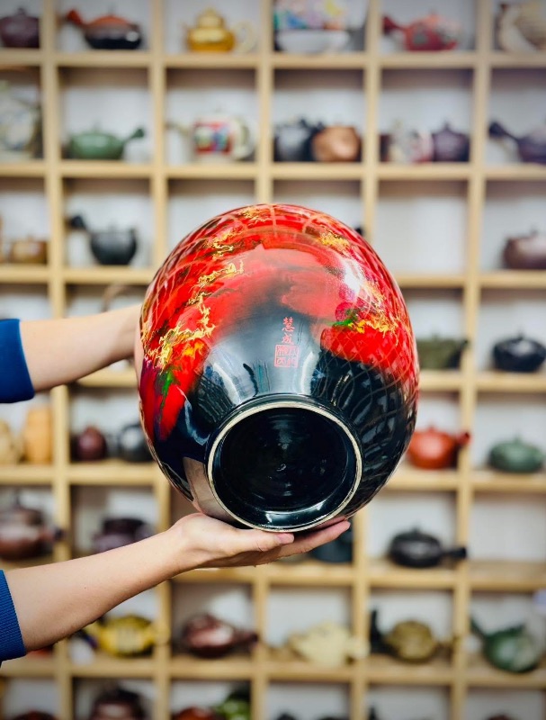 Bình gốm Nhật hút lộc hoả biến ngọn lửa đẹp tinh tế