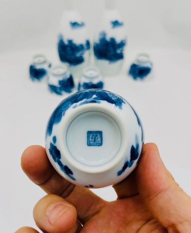 Bộ Sake gốm Nhật men la vẽ tay sơn thuỷ tùng đình