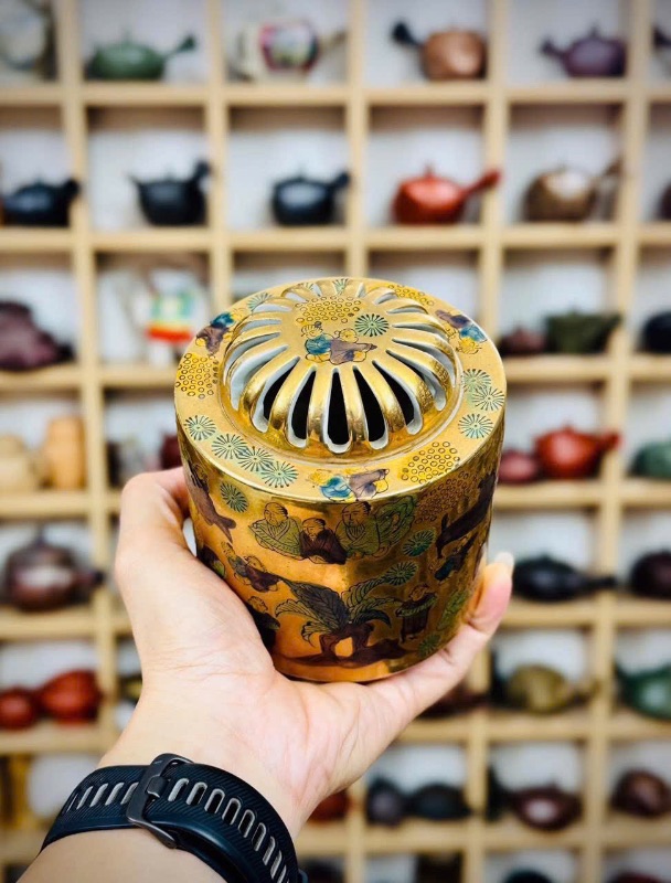 Xông trầm gốm Nhật vẽ vàng Mokubei đẹp hiếm gặp