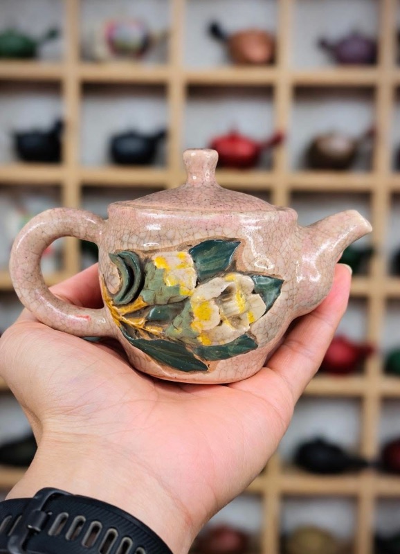 Ấm Suigetsu bạch trà cổ đẹp - Đắp nổi 2 mặt mời các bác ngắm và sưu tầm