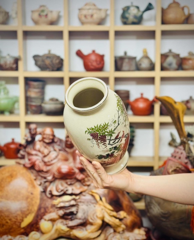 Bình gốm Nhật satsuma vẽ vàng chim hoa đẹp tinh tế