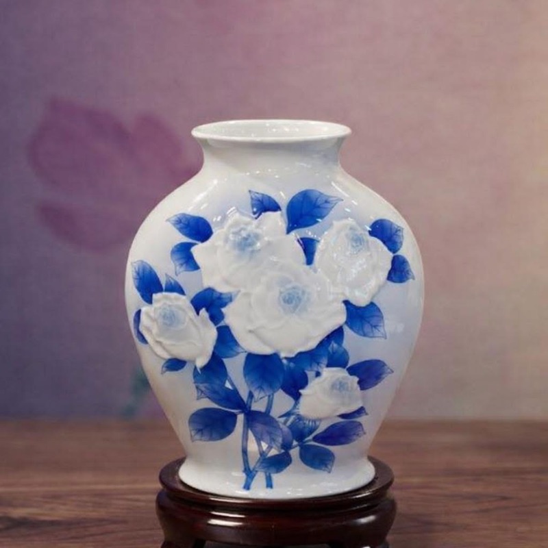 Bình Koransha hoa hồng đắp nổi 3D Nhật Bản