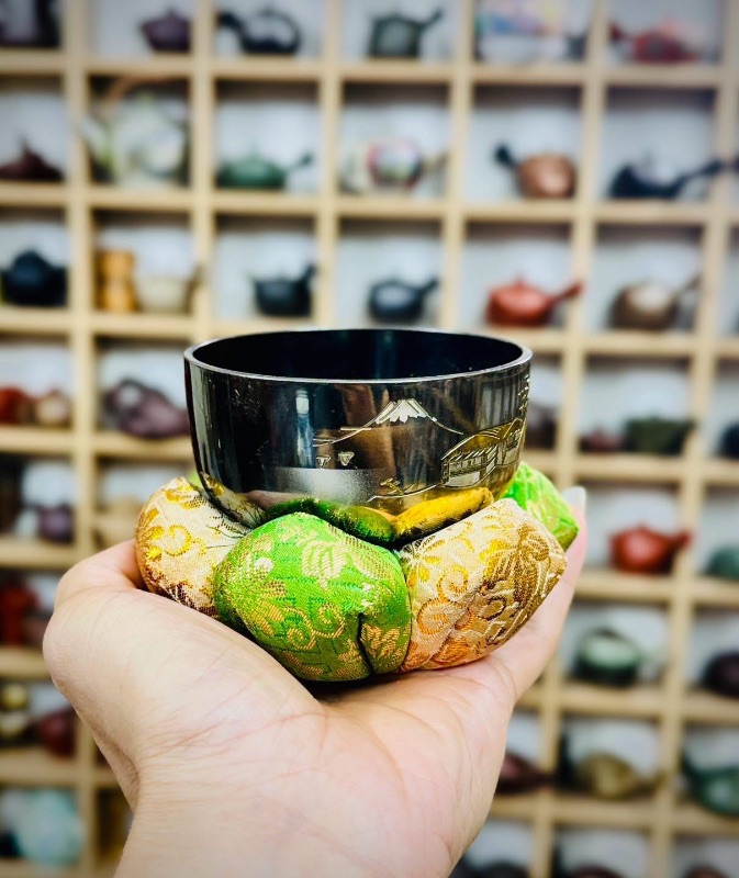 Chuông đồng Nhật Bản tiếng vang vọng